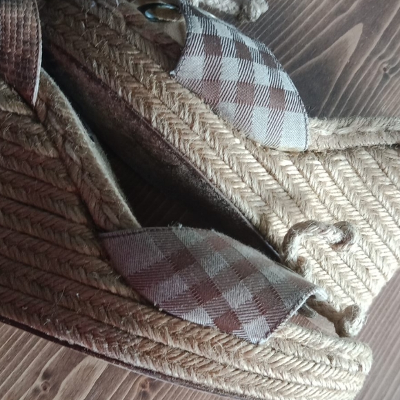 burberry catsbrook wedges